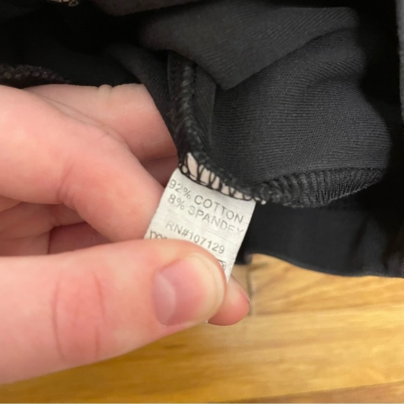 4/$25 Junee Jr Top Size Medium Black - Picture 7 of 7